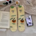 Damen Korallenfleece warme Wintersocken süße Cartoon Graffiti verdickte kuschelige Schlaf Socken - Gelb