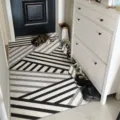 Modern geometric hallway floor mat non-slip black and white runner rug for home decor - Two-Dimensional Space