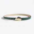 Mujer versátil cinturón hebilla concha detalle, elegante accesorio cintura cuero verde. - Verde Oscuro