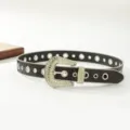 Schwarzer Strass Western Gürtel Detail mit funkelnder Kristallschließe und Metallösen. - Schwarz