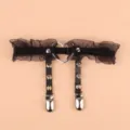 Schwarzer Spitzen-Strumpfbandgurt mit Metallherzring und Nietendetails für Damen. - Einheitsgröße / Schwarz