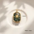 Pendentif géométrique en labradorite dorée avec détail d'étoile et spécifications de taille. - Style Bordé d'Octagramme (A0365) / 26.6x15.4mm / Labradorite Étoile