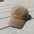 Casquette de baseball marron en fausse mouton hiver chaud molleton broderie lettres - Réglable / Café