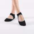 Chaussettes de yoga noires dos nu avec grip antidérapant pour le fitness des femmes. - Taille unique / Noir (Bordure Grise)