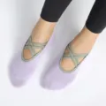 Light purple cross-strap yoga socks variant, perfect for pilates, fitness and indoor sports wear. - One Size / Light Purple
