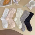 Dames zomer dunne ademende geribbelde halverwege kuit sokken veelzijdige casual basics - Wit