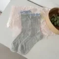 Dames grijze kousen met volants halverwege de kuit ademend katoen geribbelde leuke sokken - Eén maat / Grijs