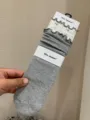 Stile coreano calzini da donna floreali giuntati autunno cotone bordo lattuga calzini medi - Grigio