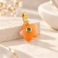 Exquisito colgante de flor de cinco pétalos con gema naranja vibrante y verde. - Estilo Flor de Piedra Facetada Naranja (08)