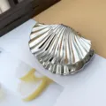 Pince à cheveux coquillage argentée brillante, élégante pince requin métal pour coiffure. - 7cm / Argent Moyen