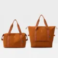 Grosse Kapazitaet erweiterbare Reise Duffle Tasche wasserdichte Fitness Sport Tasche. - Hellbraun
