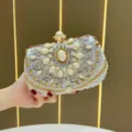 Exquisite Strass Perlen Abendtasche Clutch für elegante Bankett Kleider Handtasche. - Silber