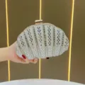 Elegante borsa da sera a conchiglia con perle e strass tracolla a catena versatile donna - Bianco avorio