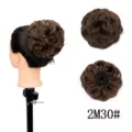Synthetisches unordentliches Haarknoten Klauenspange Haarteil 2M30# Detailansicht - 2M30# Hellbraun Strähnchen