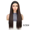 Detailansicht lange glatte Perücke mit schwarzem Stirnband und braunen Strähnen Styling. - 6/30#