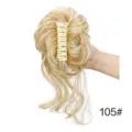 Chignon griffe synthétique en blond méché, extension de queue de cheval bouclée et vaporeuse. - N° 105