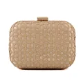 Elegante harde avondtas clutch met geometrisch opengewerkt bloempatroon en gouden metalen sluiting. - Abrikoos