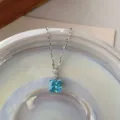 Collier en argent sterling avec zircone bleue carrée, élégante chaîne de clavette rétro pour femmes. - Style Cube (XN604-DH) / Argent 925 / Argent