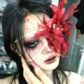 Halloween rojo lirio de araña parche en el ojo oscuro gótico cosplay fiesta tocado detalle vista - Máscara Flor de la Muerte