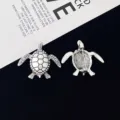 Creative fashion turtle brooch pin for women and men suit sweater anti-glare accessories new - Silver Style (R1248)
