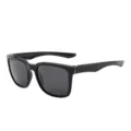 Schwarze quadratische Sonnenbrille polarisiert fuer Damen und Herren, Outdoor Brille. - Glänzend Schwarzer Rahmen Graue Linse