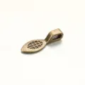 Detailansicht des bronzefarbenen Gittermuster Olivenanhängers für DIY-Handmade-Schmuckdesign. - 2.1*0.7cm / Antikbronze