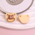 Detailansicht Harz Cartoon Bär Schnuller Cabochon, süßes DIY Bastelzubehör Material. - Teddybär