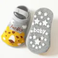 Grijze antislip babysokken met schattig dieren gezicht en antislip sterren zool. - Lichtgrijs Tijger / Maat S (0-1 Jaar)