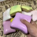 Soft slow rebound toast squishy toy, cute stress relief toy with butter bread design for fun. - Purple Square Toast