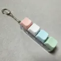 Portachiavi giocattolo antistress test interruttore tastiera meccanica a 4 tasti. - Senza Luce / 4 Tasti Rosa Nude Bianco Azzurro Verde Chiaro Macaron Pulsante Antistress