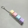 Portachiavi tester per interruttore tastiera meccanica a 4 tasti macaron colorato. - Senza Luce / 4 Tasti Giallo Rosa Blu Viola Macaron Pulsante Antistress