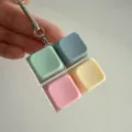 Portachiavi giocattolo antistress con interruttore tastiera meccanica a 4 tasti portatile - Senza Luce / Quattro Griglie Colore Casuale Macaron Pulsante Antistress