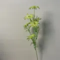 Ramo di fiori artificiali verdi vista dettagliata per decorazioni domestiche e floreali - Piccolo Sole Verde