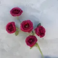 Künstliche Rosenblüten Zweig Seidenblumen für Hochzeit Dekoration und Blumenarrangements. - 5-Kopf-Austin-Rose
