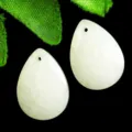 Colgante de jade cuarzo cristal cortado en forma de gota blanca accesorio de joyería de bricolaje - Jade Blanco