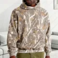 Unisex Herbst-Camouflage-Hoodie mit Ahornblatt-Druck, modischer Kapuzenpullover in Braun. - J0016 / XS