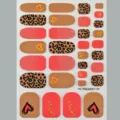 Détail d'autocollant d'ongles avec motif léopard et cœur pailleté pour le style estival. - Style Cœur Imprimé Léopard (FH26001)