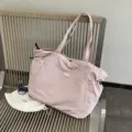 Casual ροζ τσάντα tote για γυναίκες, μεγάλη τσάντα ώμου για καθημερινή χρήση και κομψό στυλ. - Ροζ