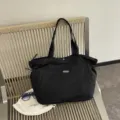 Μαύρη νάιλον τσάντα tote μεγάλη χωρητικότητα casual ώμου για καθημερινή εργασία και μόδα. - Μαύρο