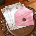 Enveloppe motif marbre et bel ensemble de papeterie rétro avec un design vintage élégant. - 1 Enveloppe + 3 Papiers à Lettres + 1 Autocollant / Rose Nuage Pêche