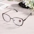 Metal rhinestone anti-blue light glasses, stylish clear lens optical eyewear for women. - Tea Frame / Photochromic Anti-Blue Light Glasses