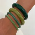 Colorful gradient transparent resin bangles set, stylish glossy round stacked bracelets for women. - Green 4-Piece Set