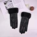 Damen Winter warme Handschuhe aus PU Leder mit Plüsch Kunstfell Bündchen winddicht outdoor schwarz. - Einheitsgröße / Schwarz