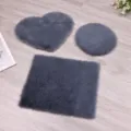 Mini pluche tapijt set voor 1:12 poppenhuis, donkergrijze harige display mat voor figuur. - donkergrijs