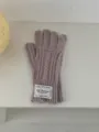 Comodi guanti in maglia a trecce da donna, caldi guanti invernali con etichetta al polso. - Taglia unica / Viola