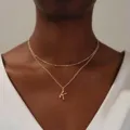 Gouden dubbele ketting met letter K, minimalistische Franse retro choker voor dagelijks gebruik. - Letter K