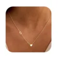 Collana con ciondolo a cuore con lettera iniziale S dorata, gioielli minimalisti. - Lettera S