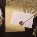 Retro Briefpapier Set mit rosa Umschlag, linierte Briefe und Wachssiegel Stempel für elegante Briefe. - Umschlag Briefpapier Stempel Set / Mehrteiliges Set / Rosa