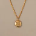 Vintage Gold Locket Necklace Featuring Starburst Engraving and Rope Chain Jewelry - Eight-pointed Star Round Locket