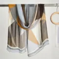 Langer geometrischer Seidenschal für Damen, leichtes bedrucktes Tuch für Sommer Mode - Color block polka dot turmeric coffee / 160